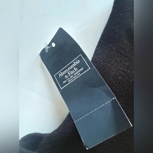 Abercrombie & Fitch Black Wrap Front Knit Sleeveless Top Size Small - Picture 6 of 10